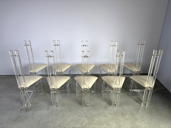 Sedie da pranzo in ottone e lucite, set di 10 - anni '70 – Plexiglass, Textile (photo 5 of 17)