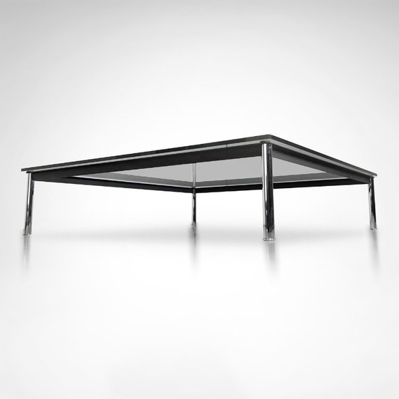 Mesa de centro LC10 de Le Corbusier, Pierre Jeanneret y Charlotte Perriand para Cassina, años 90 (photo 5 of 7)