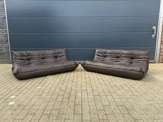 Image 1 of 100% authentic Ligne Roset Togo 2x 3-seater in Chocolate Brown leather