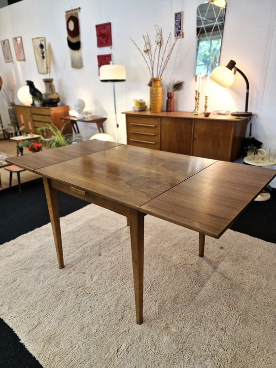 Image 1 of Table de salle à manger vintage des années 1970, petit modèle