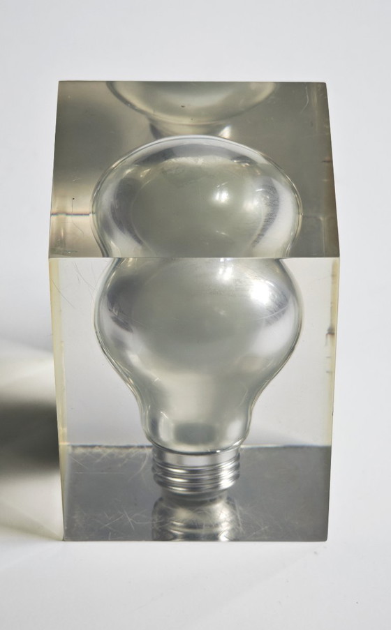 Image 1 of Fermacarte Pierre Giraudon, pop art, lampadina