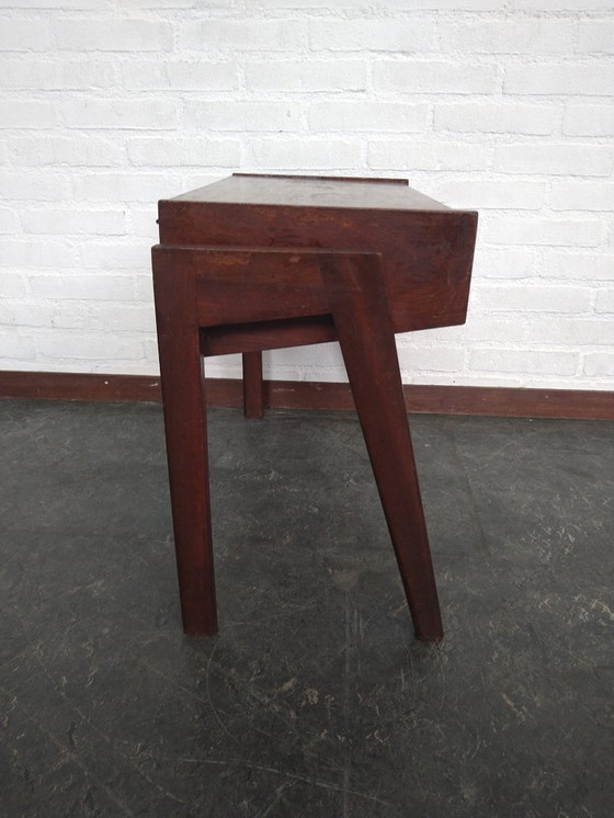 Image 1 of design naaibox/bijzettafeltje Scandinavisch teakhout