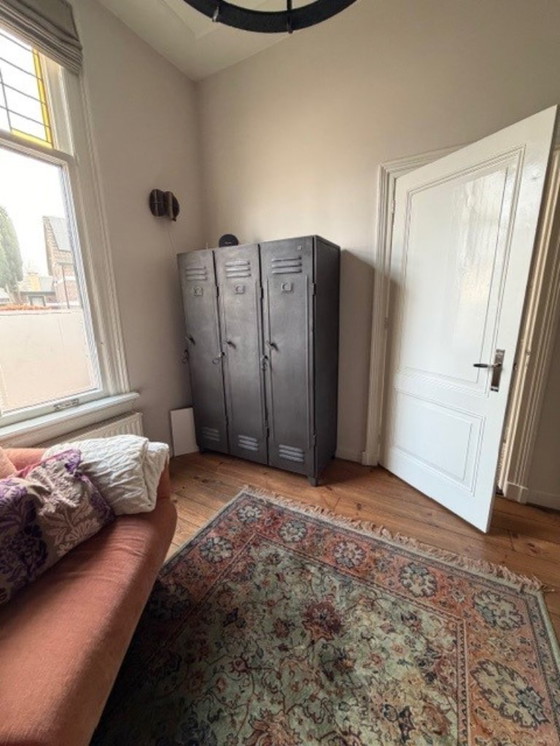 Image 1 of Industrial locker cabinet, three doors