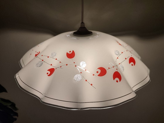 White Opaline Pendant Light with Red and Silver Floral Decoration – Pendant lamps, Glass (photo 7 of 10)