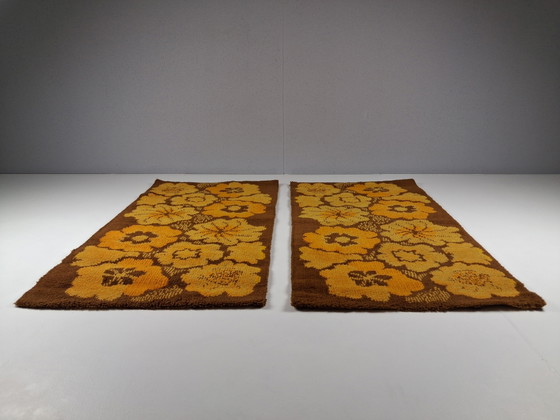 Set di 2 Tappeti Runner Vintage con Motivo Floreale, Anni '60 - '70 – Textile (photo 9 of 9)