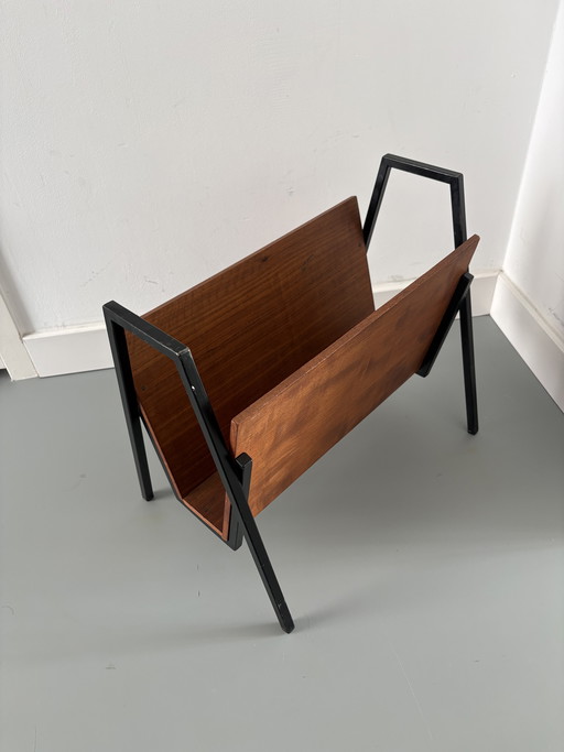 1960s-1970s Pastoe magazine rack