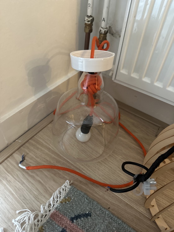 Image 1 of Lampe suspendue en verre Vitamin Living, bouton orange