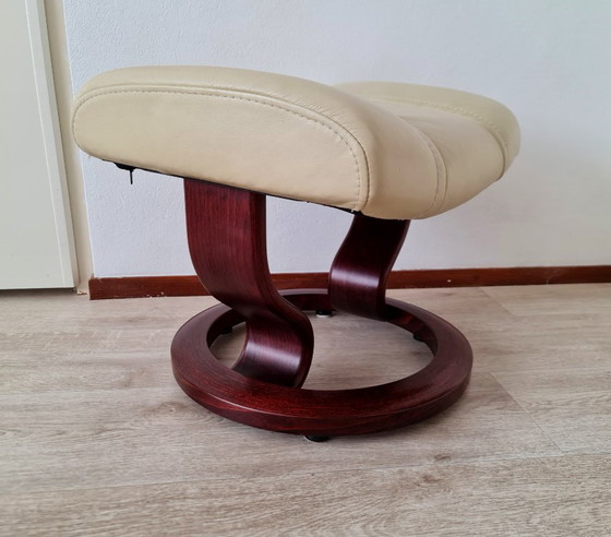 Image 1 of Pouf ottoman Stressless Ekornes crème