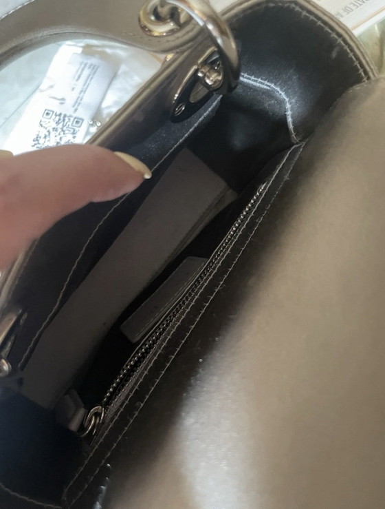 Borsa Mini Lady Dior in raso e cristalli strass con motivo Cannage – Borse a mano, Cristallo, Metallo (photo 15 of 15)