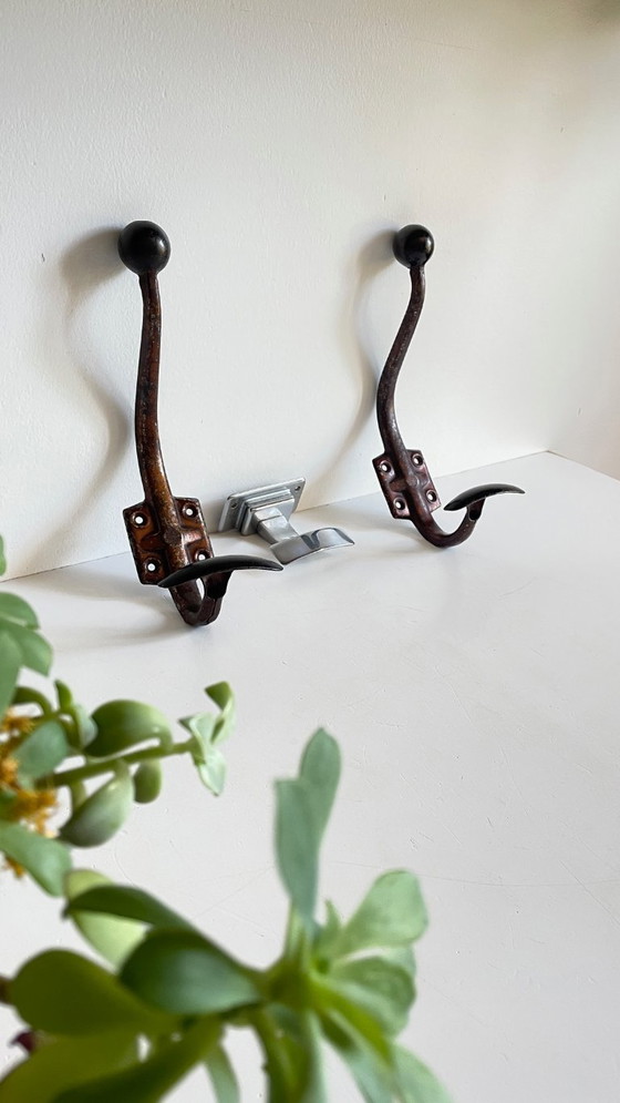 Image 1 of 3 Vintage Antieke Metalen PADS