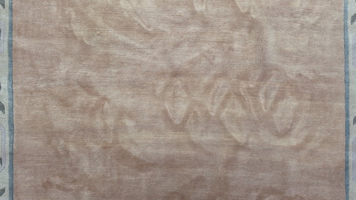 Handgeknüpfter orientalischer Wollteppich im modernen Nepal-Stil, zartrosa, 256 x 352 cm