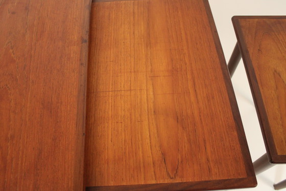 Image 1 of Vintage side tables 'nesting tables'