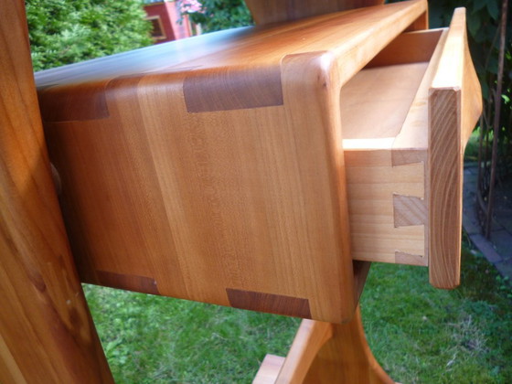 Unikat Massivholz-Stehpult / Design-Sekretär – Handgefertigtes Meisterstück mit Schwalbenschwanz-Zinken (photo 3 of 10)