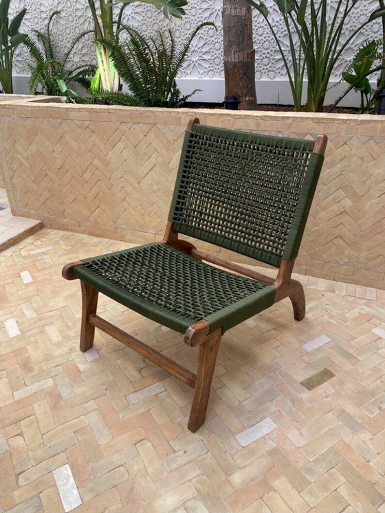 Image 1 of Marokkanischer Sessel aus Walnussholz mit grüner Kordel, handgefertigter Boho-Akzentstuhl
