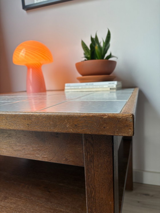 Houten bijzettafel met tegelblad, Keramiek, Bruin, Vintage (foto 7 van 7)