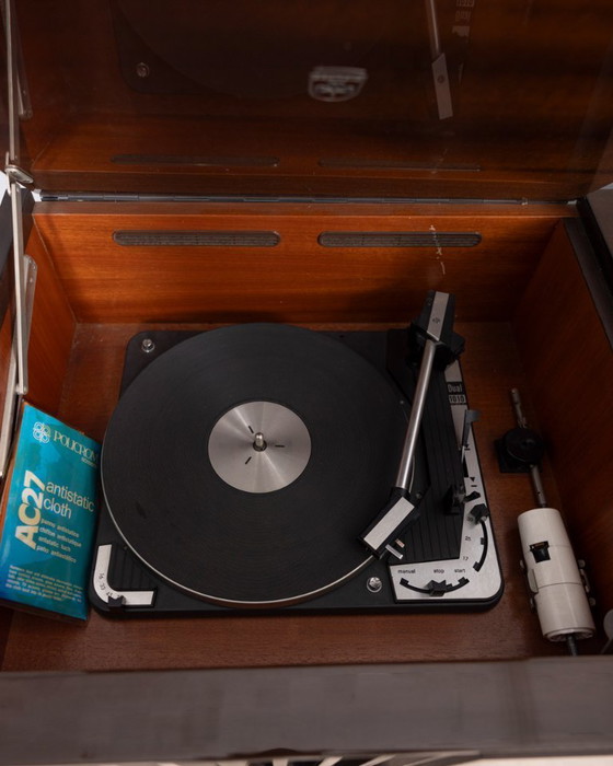 Image 1 of VINTAGE 1960S RADIO PHONOGRAPH STEREO MOBILE ROSSINI MODEL BY GRUNDIG