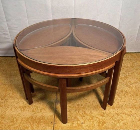 Image 1 of Retro-Couchtisch „Trinity“ aus Teakholz im Mid-Century-Stil von Nathan (1960), skandinavisches Design, englische Qualität