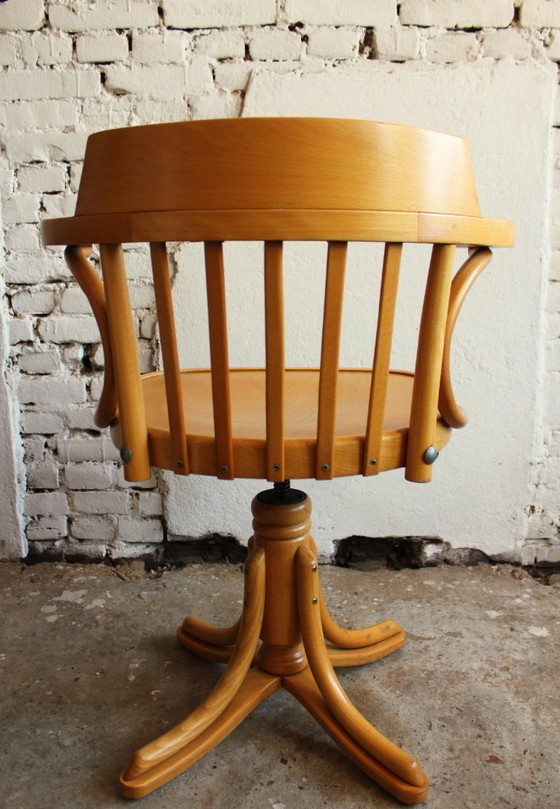 Image 1 of 2 chaises de bureau vintage en bois Thonet