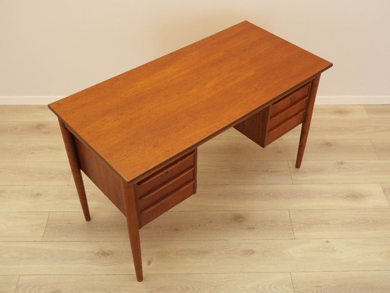 Scrivania danese in teak con sei cassetti, impiallacciata, anni '70. – Scrivanie, Wood (photo 8 of 17)