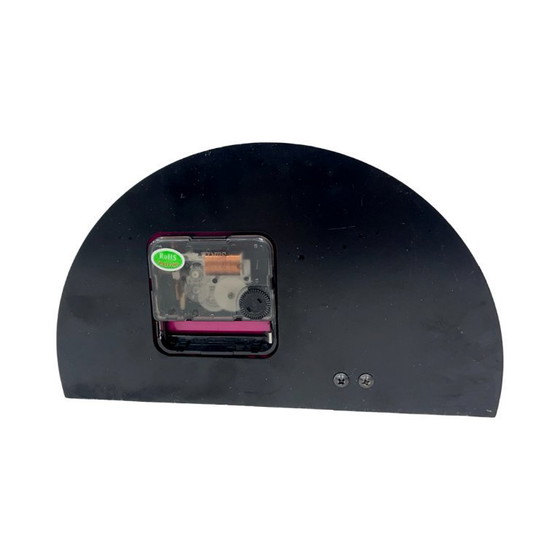 Image 1 of Horloge de cheminée style Memphis - Années 1980, Postmoderne, Noir et Rose