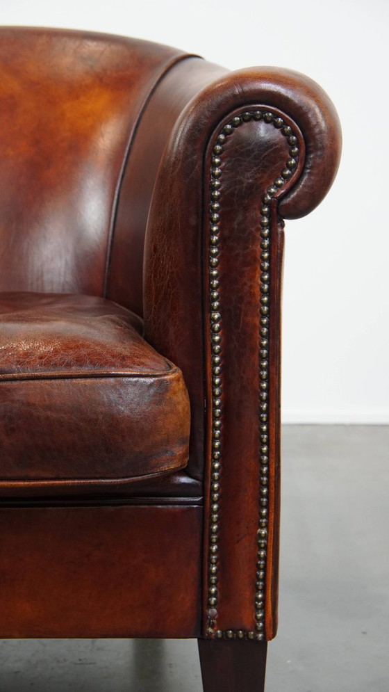 Image 1 of Fauteuil club en cuir de mouton couleur cognac
