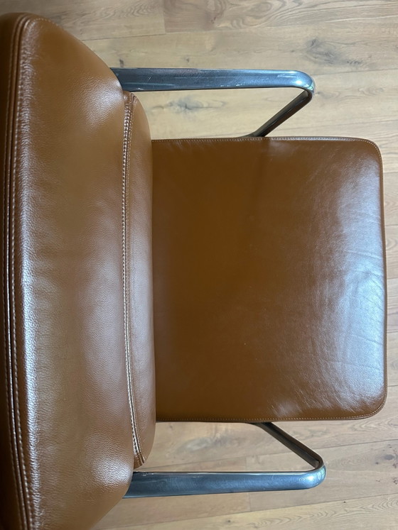 Vitra Vitra Eames soft pad bruin lederen stoel (model EA 217), Bureaustoelen, Aluminium, Leer (foto 2 van 6)