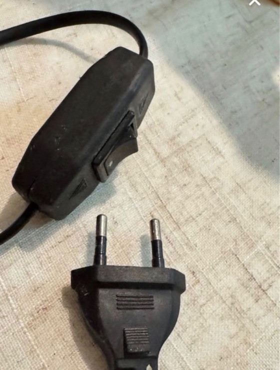 Image 1 of Vintage Chinese porcelain lamp