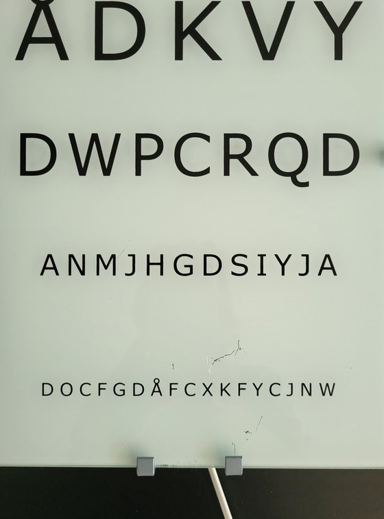 Image 1 of Lampada da parete vintage IKEA, modello Gyllen Eye Exam, oggetto da collezione.