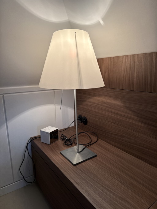 Luceplan Costanza Table Lamp – tafellampen, Aluminium, Plastic (photo 2 of 5)