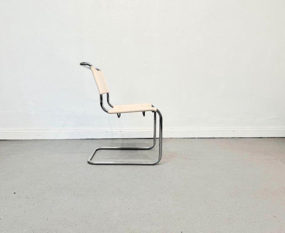 1/4 Mart Stam Thonet S33 Cantilever Chair White Leather Patina – Dining chairs, Metal, Vintage (photo 9 of 12)
