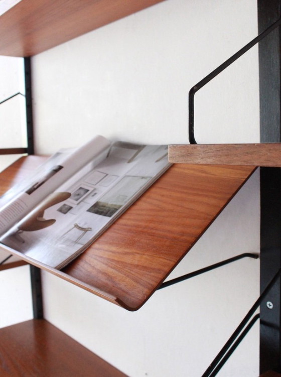 Image 1 of Sistema mural Poul Cadovius Royal System, Cado Dinamarca