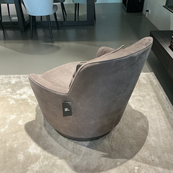 Image 1 of Minotti Jacques fauteuil high swivel