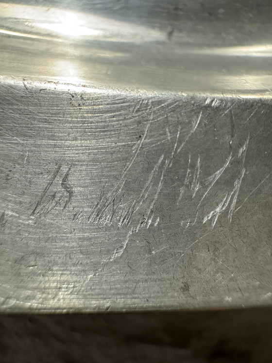 Image 1 of Just Andersen Denemarken – Minimalistische vierkante tinnen schaal / vide-poche (Mod. 2571)