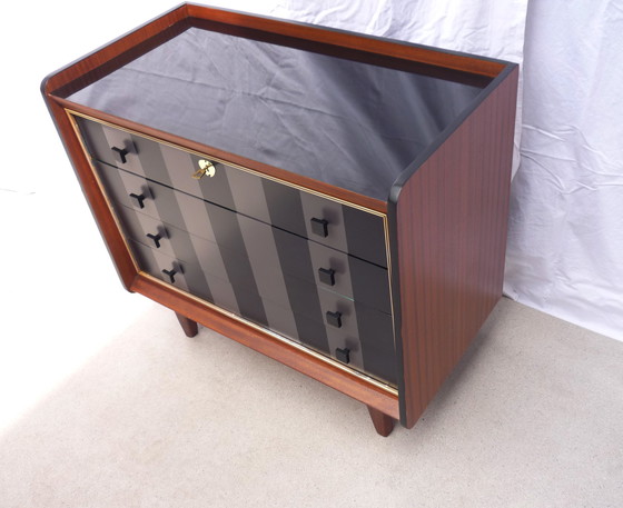 Image 1 of Vintage ladekast met 4 laden