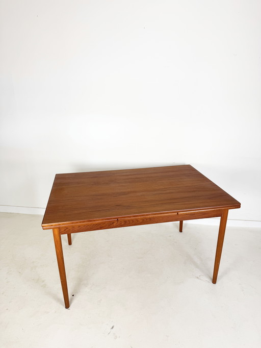 Extendable Vintage Teak Table