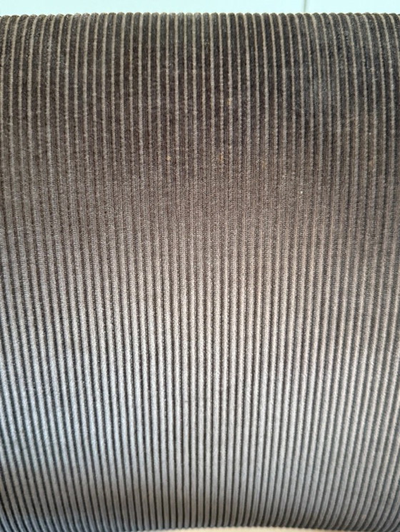 Image 1 of 4 Stoelen van Verchroomd Buizenframe met Zwarte Ribcord Bekleding