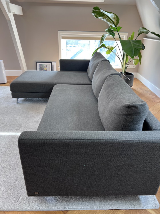 Image 1 of Rolf Benz 3-Sitzer-Sofa, Anthrazit Mellé. Eine echte Schönheit.