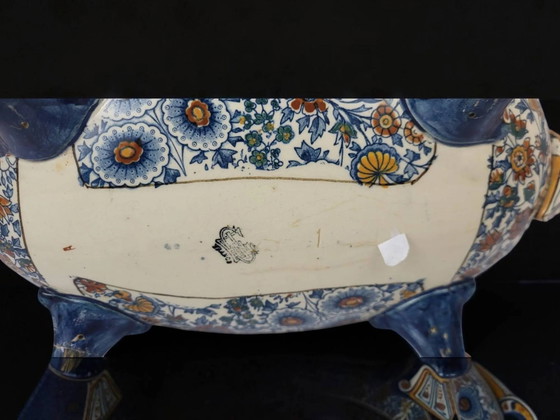 Jardinière en faïence Gien du 19ème siècle avec décor persan. – Vases, Porcelain (photo 10 of 11)