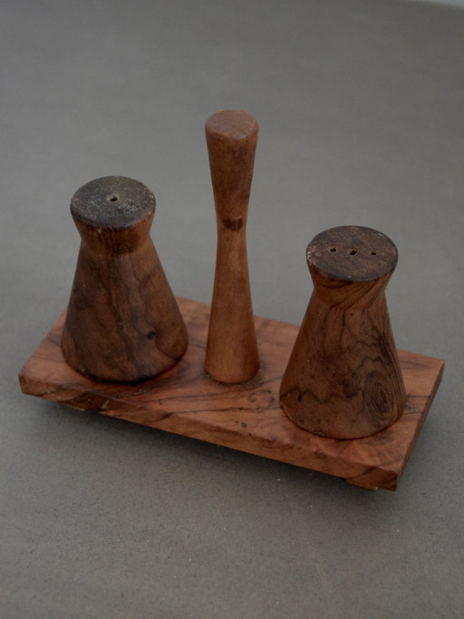 Saliera e pepiera vintage in legno, design scandinavo/brutalista/metà secolo/anni '60