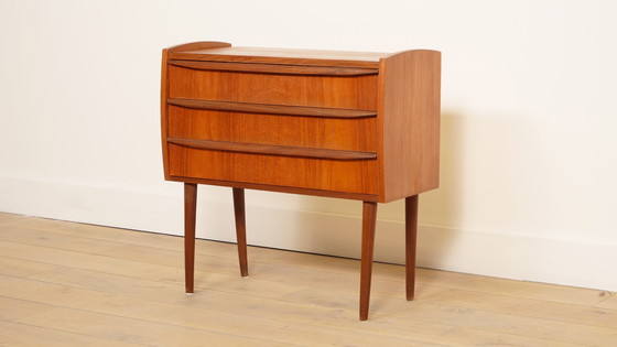 Image 1 of Vintage chest of drawers | 3 drawers | Bedside table
