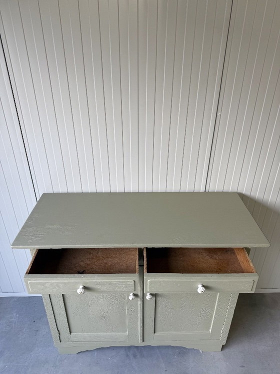 Vintage Chest of Drawers/Sideboard in sage green – Wood (photo 5 of 7)