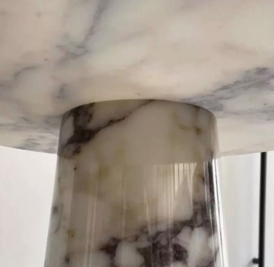 Image 1 of Viola calacata marble side table