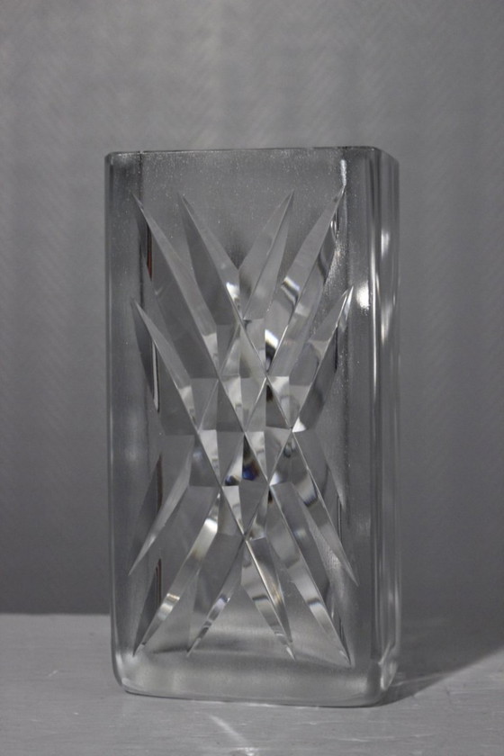 Image 1 of Claus Josef Riedel - Jarrón antiguo de cristal tallado y esmerilado, Austria, década de 1960