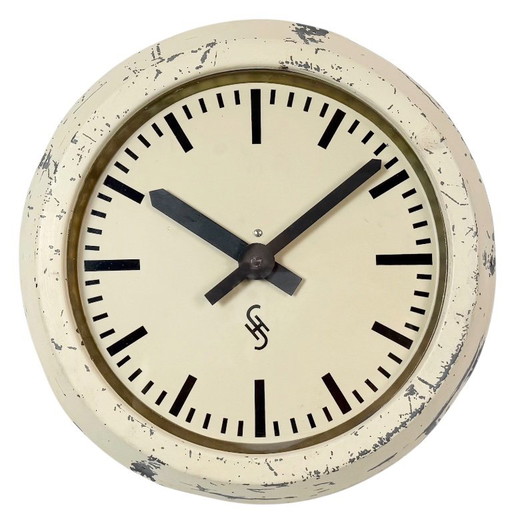 Horloge murale industrielle beige de Siemens, années 1950 – klokken, Glass, Iron