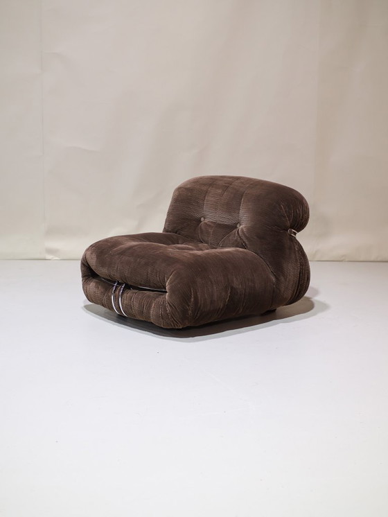 Image 1 of Sillón y hocker Soriana Cassina marrón Italia años 70