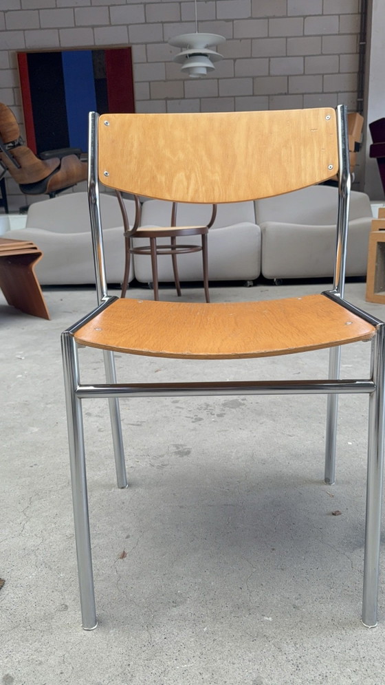 Chaise empilable vintage Gijs van der Sluis (stock: 13), Chaises de salle à manger, Bois, Chrome, Marron (photo 12 sur 15)
