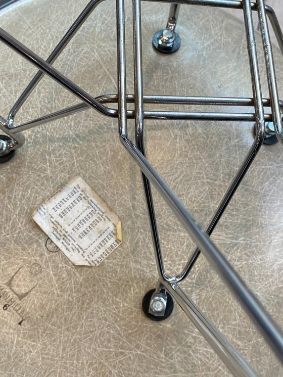 Image 1 of Sedia in fibra di vetro, rivestimento in vinile, stile DSR Eiffel, verde/greige, vintage Eames/Herman Miller, anni '50/'60/'70