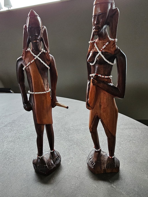 2x Sculptures