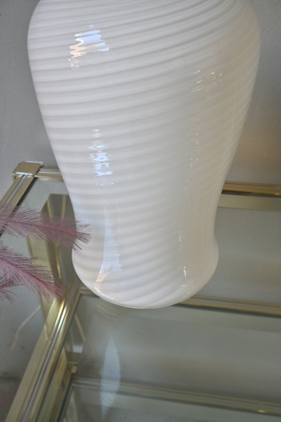 Image 1 of Murano Swirl Tafellamp – Ambachtelijke ElegantiegIn Glas