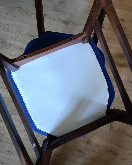 Image 1 of 4 Italienische Stühle aus Teakholz 60er Jahre